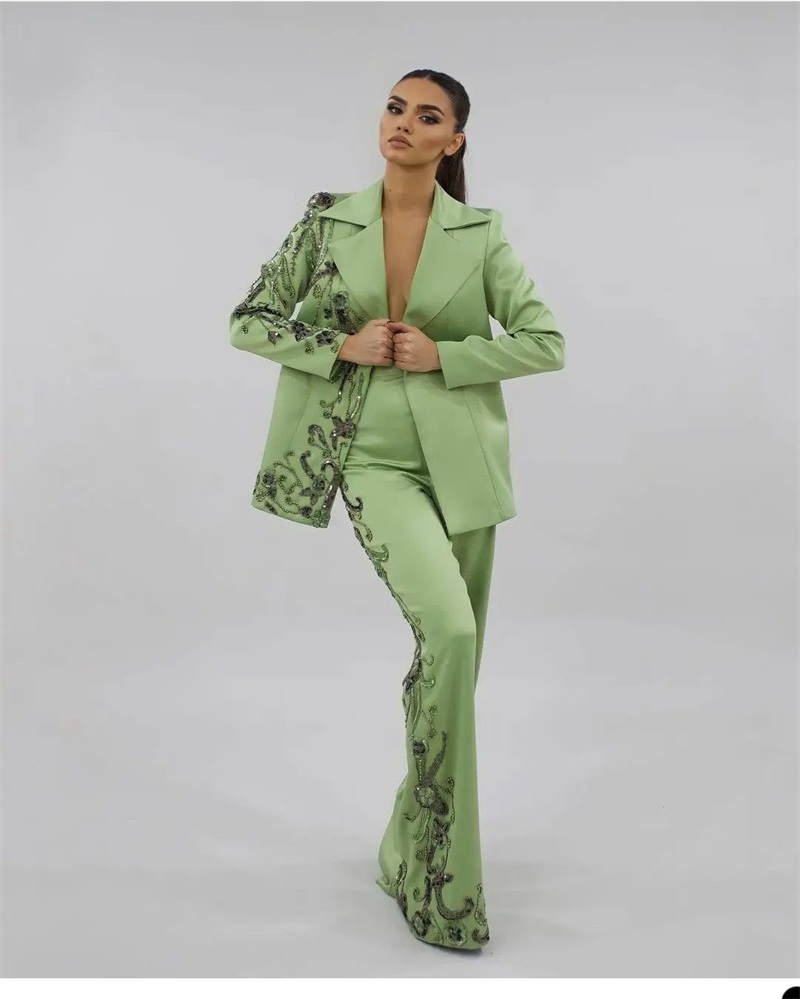 Designer Green Satin Women Sui - огляд і ціна Women Formal Wear Designers