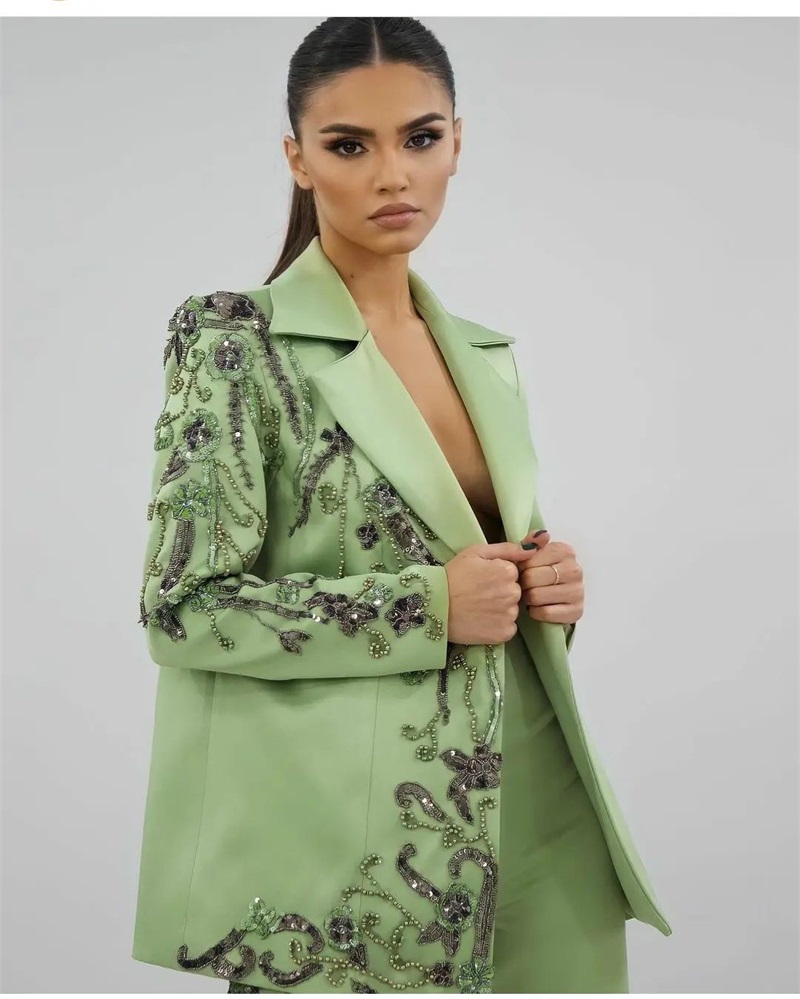 Designer Green Satin Women Sui - огляд і ціна Women Formal Wear Designers