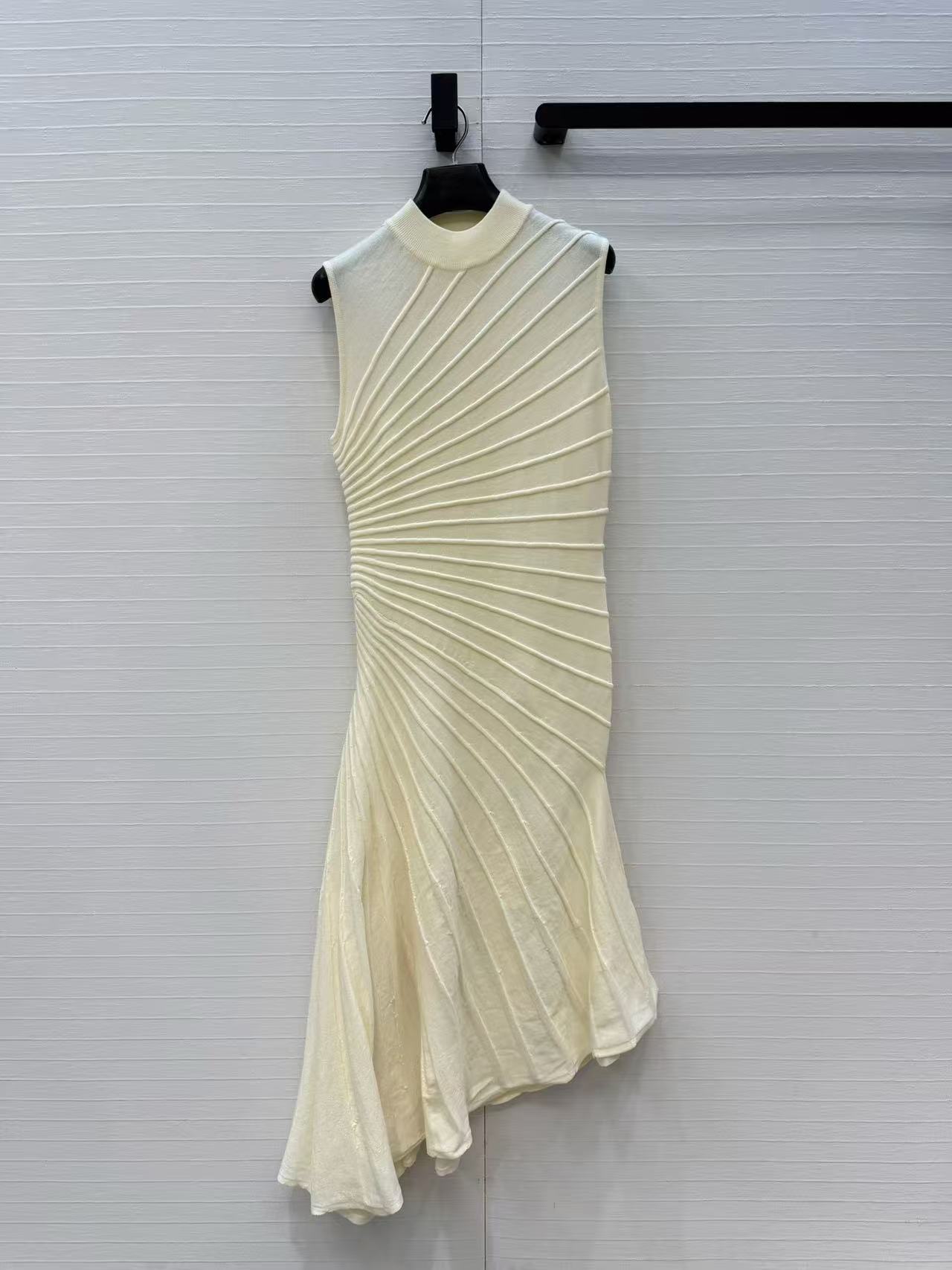 Solid color cool and sophistic - огляд і ціна Women Formal Wear Designers